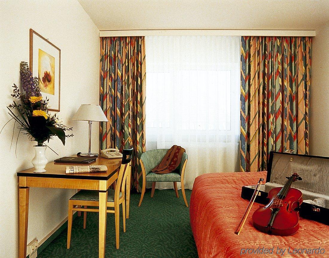 Radisson Blu Hotel, Neubrandenburg Pokój zdjęcie